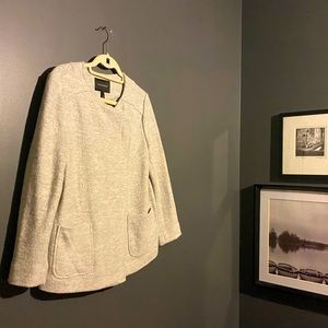 Banana Republic Blazer Zip Up w/Top Button w/Pockets Size 8 Viscose/Wool Blend